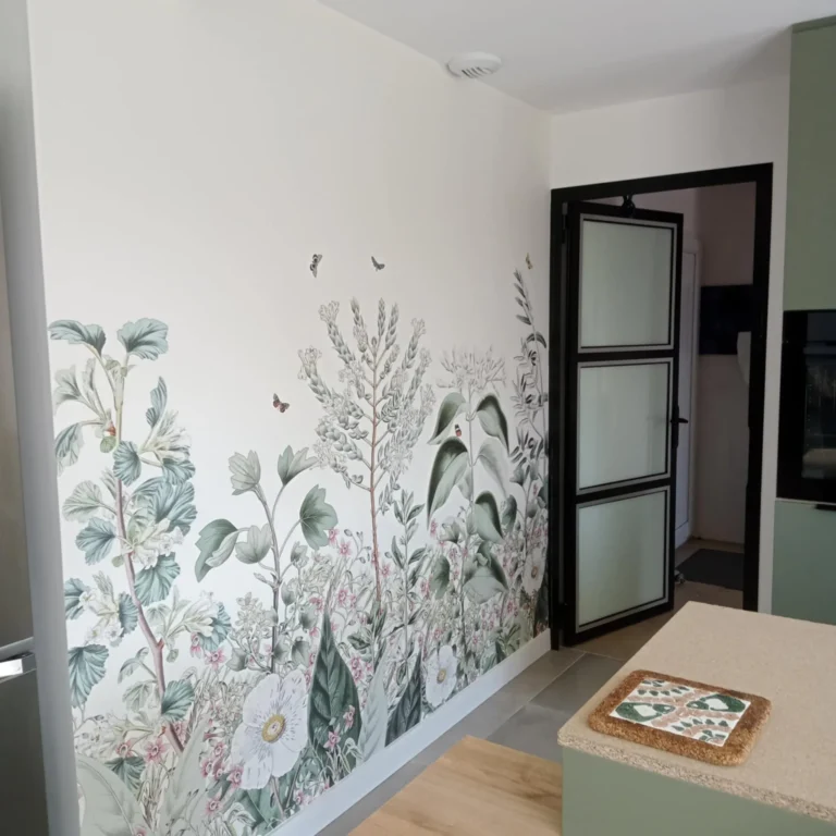 Papier peint panoramique sur mur